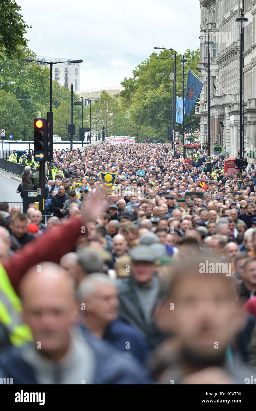London, UK. 7th Oct, 2017. Thousands of football supporters march through London against extremism. Credit: Matthew Chattle/Alamy Live News Stock Photo