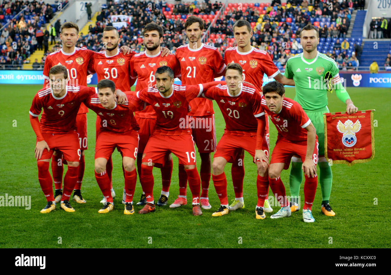 Moscow, Russia. 7th Oct, 2017. National team of Russia before international friendly match against South Korea at VEB Arena stadium in Moscow. Credit: Alizada Studios/Alamy Live News Stock Photo