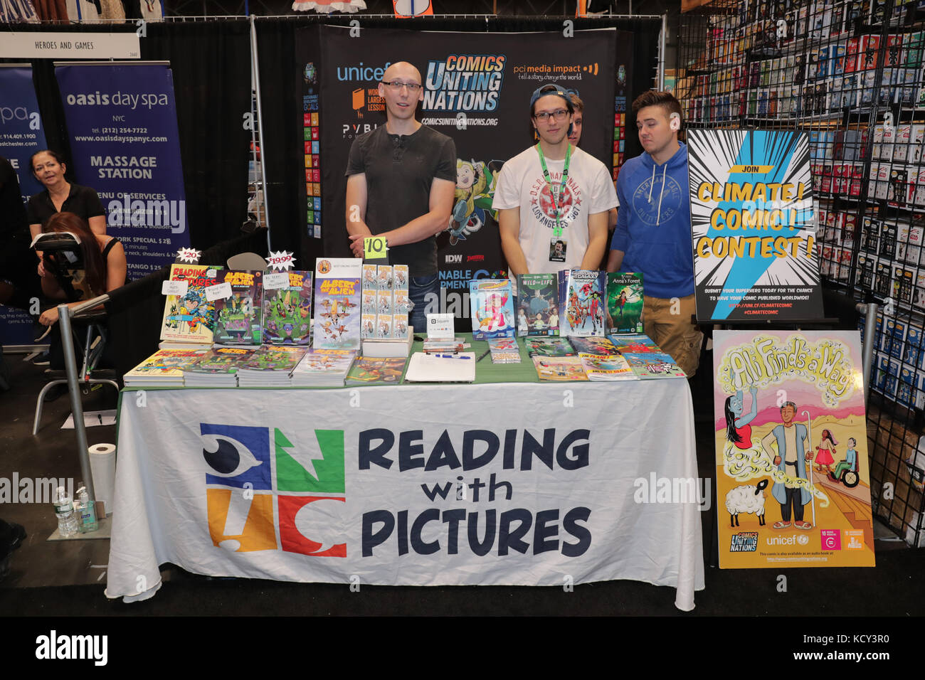 New York, NY, USA. 7th Oct, 2017. Javits Convention Center, New York, USA, October 07 2017 - Comics Uniting Nations and Reading with Pictures During the 3rd Day of the 2017 New York Comic Con today in New York City.Photo: Luiz Rampelotto/EuropaNewswire Credit: Luiz Rampelotto/ZUMA Wire/Alamy Live News Stock Photo