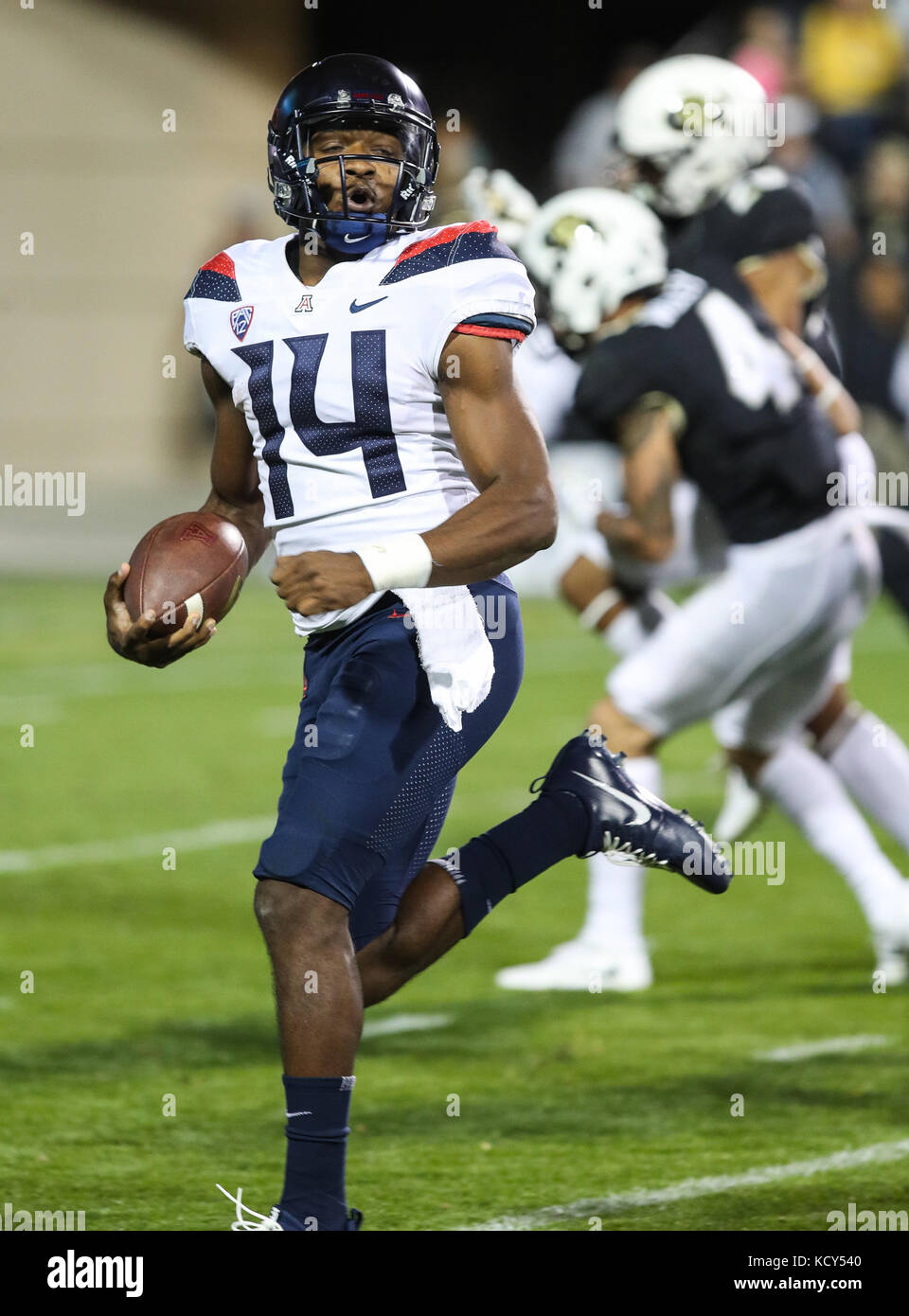 Boulder. 7th Oct, 2017. Arizona QB Khalil Tate heads for the end zone for one of his four rushing touchdowns against Colorado. He set an FBS record for rushing yards for a QB as the Wildcats won, 45-42, in Boulder. Credit: csm/Alamy Live News Stock Photo
