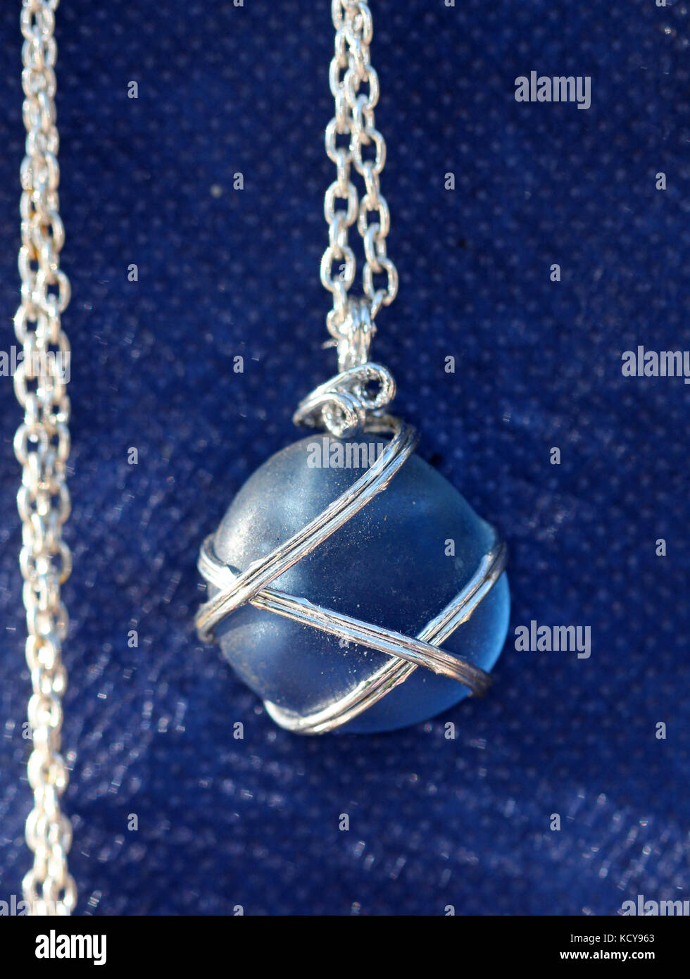 picture of a cheap jewelry at a flea market Stock Photo Alamy