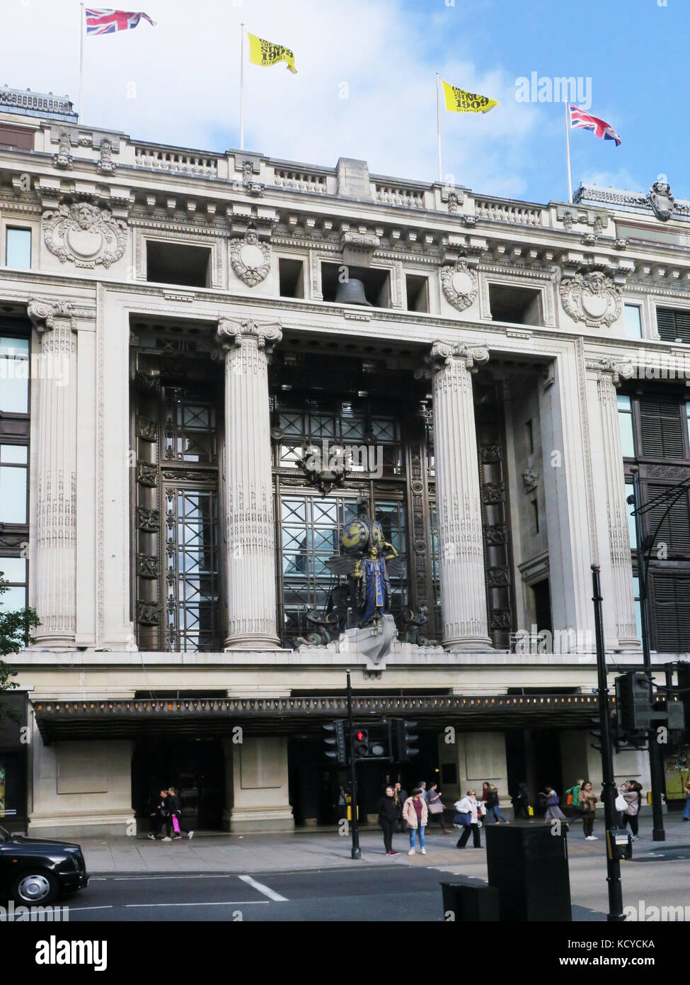 Selfridges Flagship Store High Resolution Stock Photography and Images