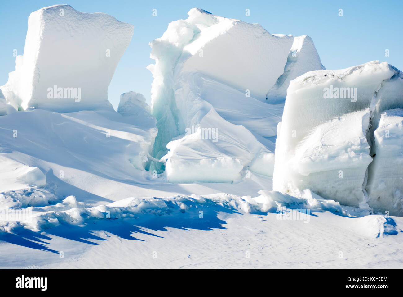 Pressure Ridges on the ross island ice shelf during the day Stock Photo