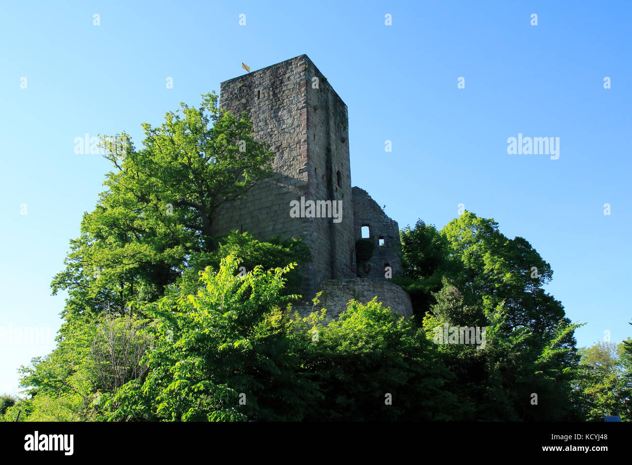 Burg Windeck bei Bühl Kappelwindeck im Schwarzwald Stock Photo - Alamy