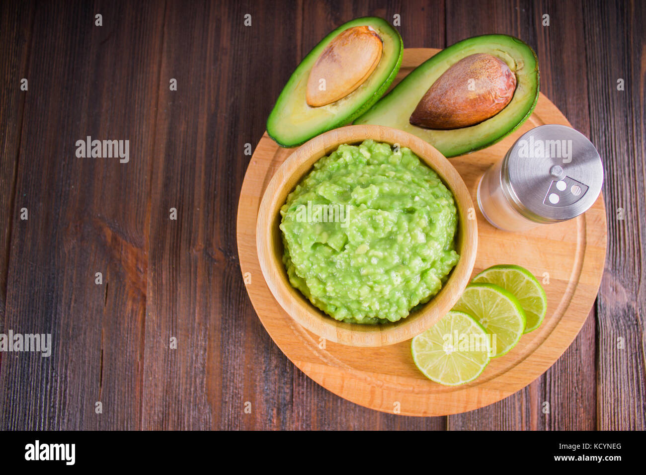 avocado Guacamole on molcajete real Mexican traditional procedure Stock Photo Alamy