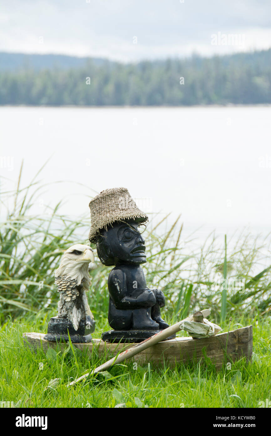Totemic figures, Old Massett, Haida Gwaii, formerly known as Queen  Charlotte Islands, British Columbia, Canada Stock Photo - Alamy