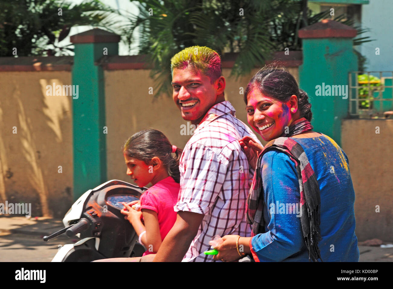 Indian family on scooter hires stock photography and images Alamy