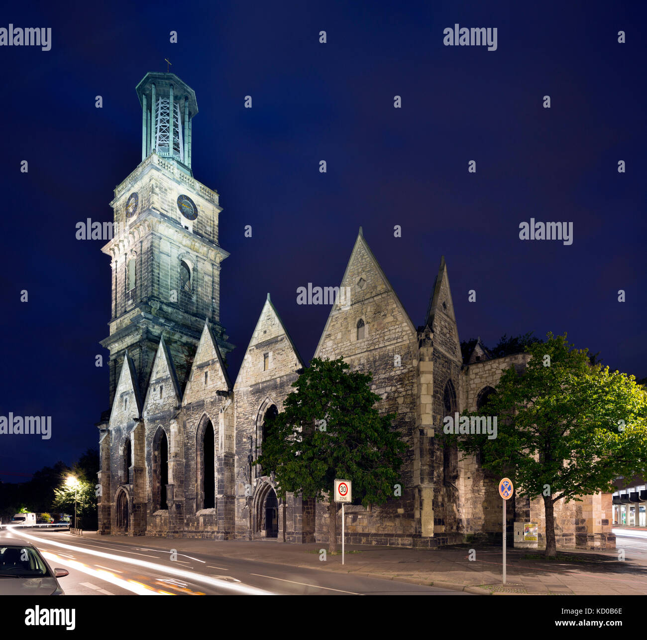 Ruin of the Aegidienkirche, memorial of World War II, night view, Hannover, Lower Saxony, Germany Stock Photo