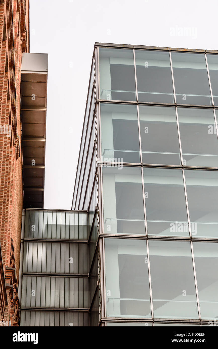 City centre building renovation hi-res stock photography and images - Alamy