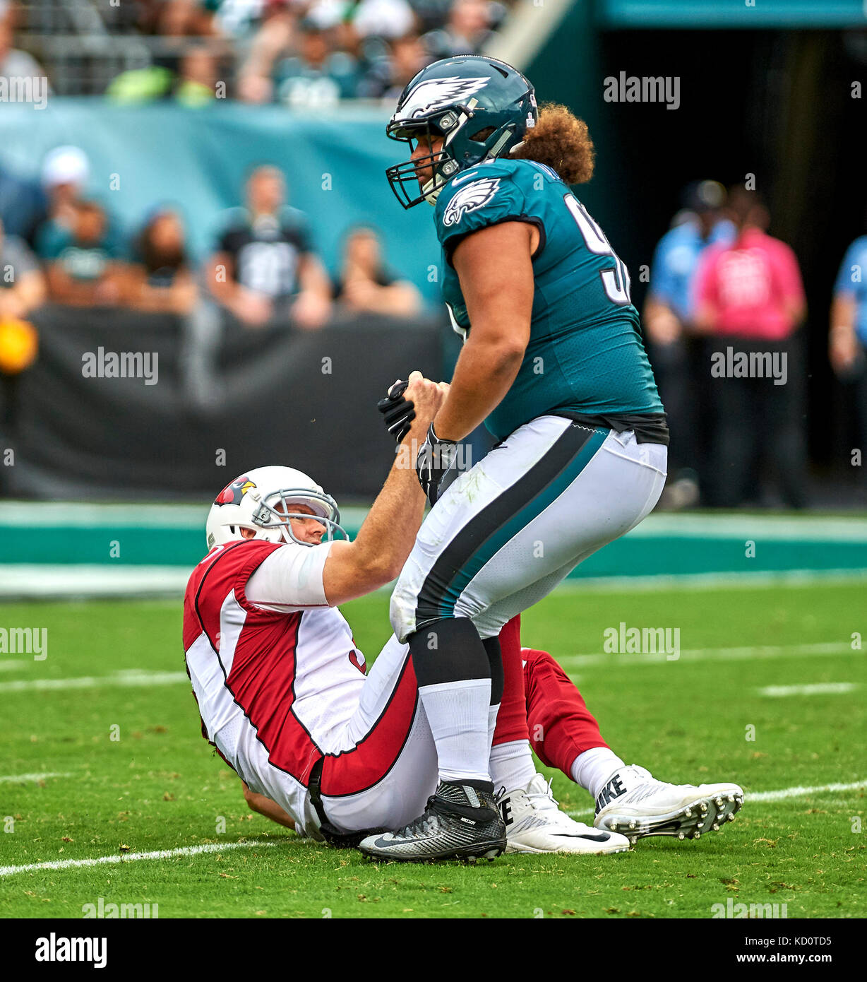 Philadelphia, Pennsylvania, USA. 8th Oct, 2017. Eagles' defensive ...