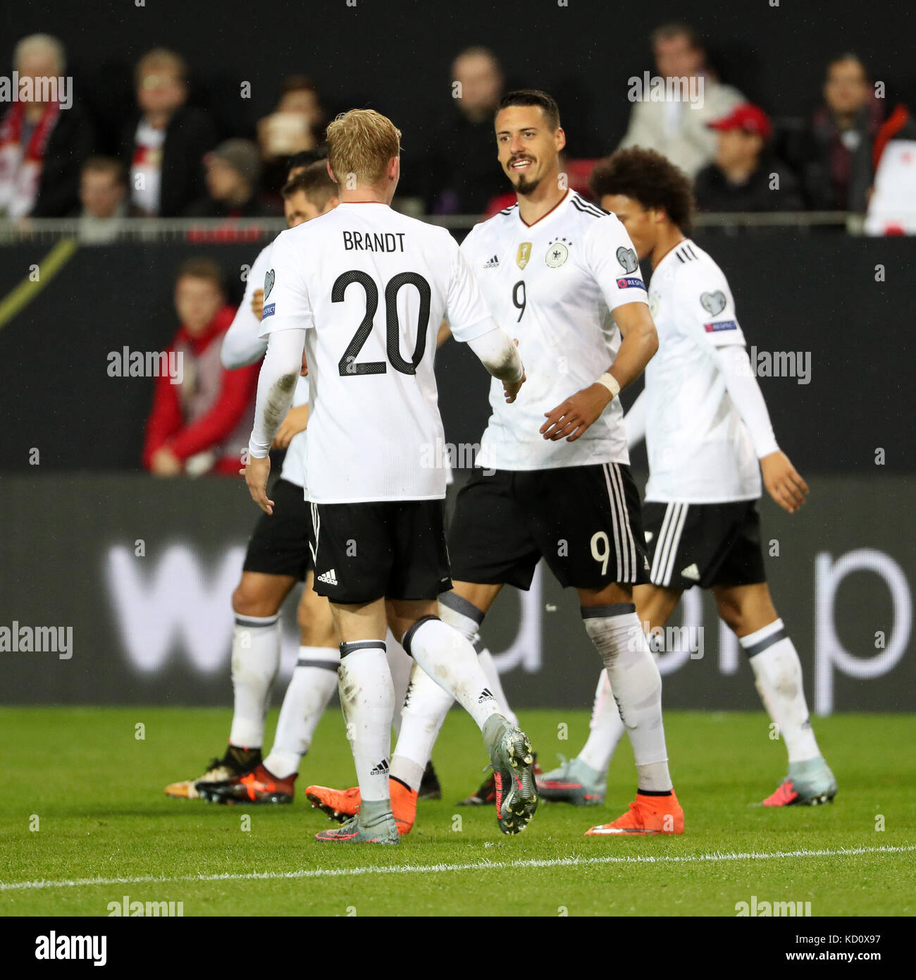 Kaiserslautern. 8th Oct, 2017. Sandro Wagner (2nd R) of Germany celebrates after scoring during the FIFA 2018 World Cup Qualifiers Group C match between Germany and Azerbaijan at Fritz Walter Stadium in Kaiserslautern, GermanyC on Oct. 8, 2017. Germany won 5-1. Credit: Ulrich Hufnagel/Xinhua/Alamy Live News Stock Photo