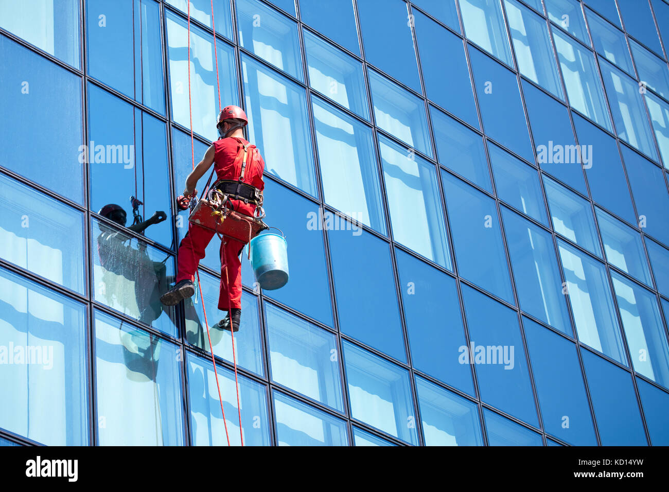High Rise Window Cleaning in Lone Tree CO
