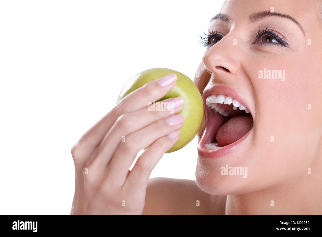 Девушка кусает яблоко. Snow white is biting an apple. Яблоко с зубами. Здоровые крепкие зубы. Зубы кусают яблоко.