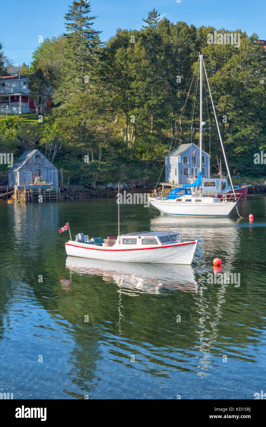 Hacketts cove hires stock photography and images Alamy