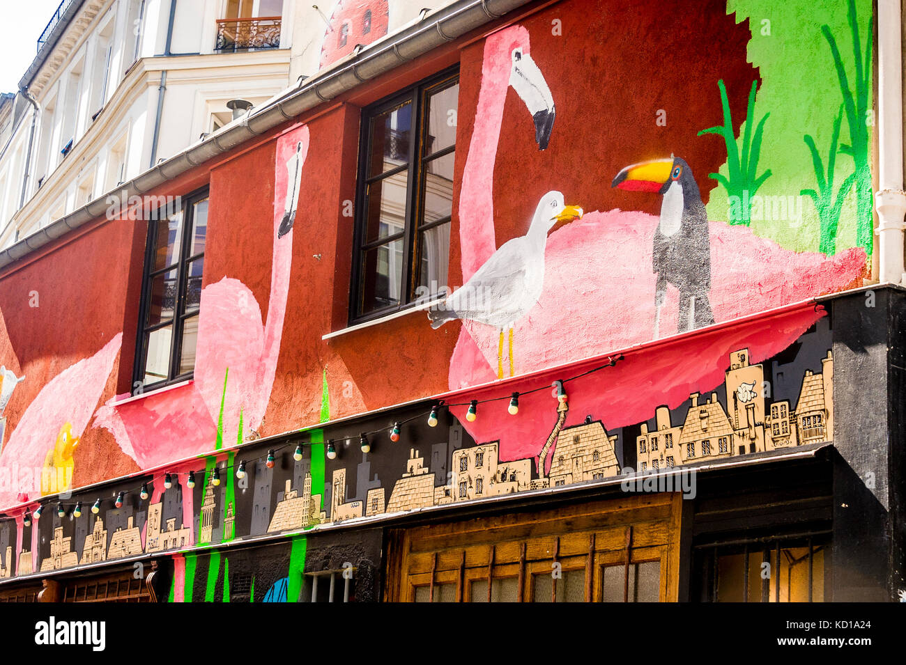 street-art-in-paris-france-stock-photo-alamy