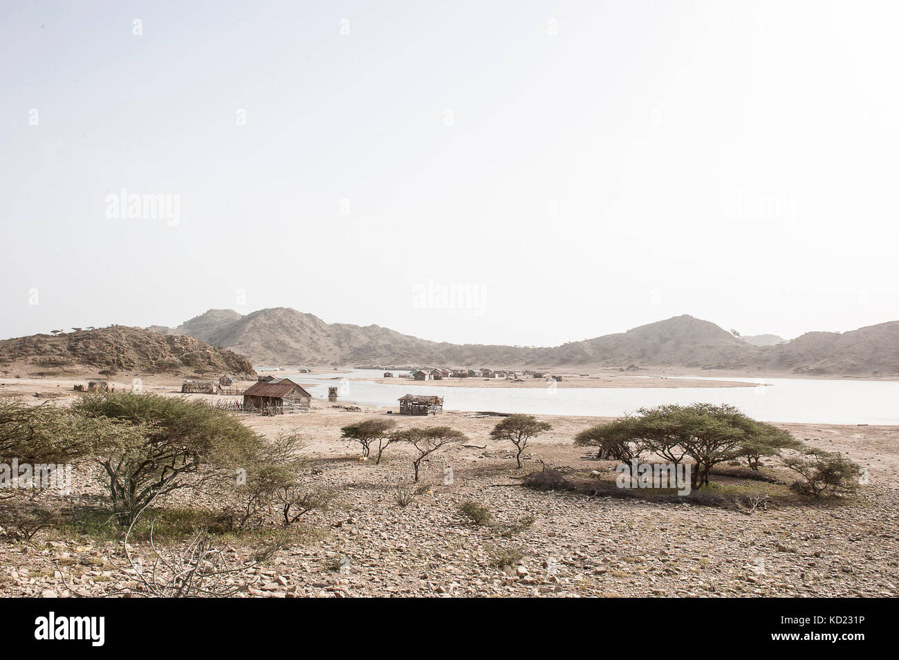 Une des plages de l'archipel des iles Dalhak en mer rouge habitée par la tribu des Affars, peuple de la corne d'Afrique le 1 mars a Dalhak. one of the Stock Photo