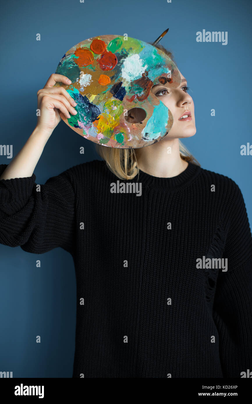beautiful girl with palette Stock Photo - Alamy