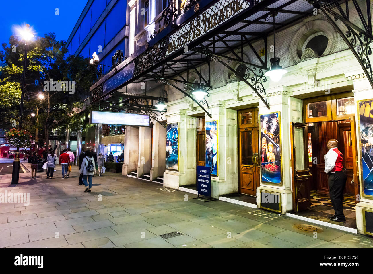 phantom of the opera theatre, Her Majesty's Theatre, Haymarket, West End,  London, UK Exterior, Phantom of the Opera sign, Her Majesty's Theatre London  Stock Photo - Alamy