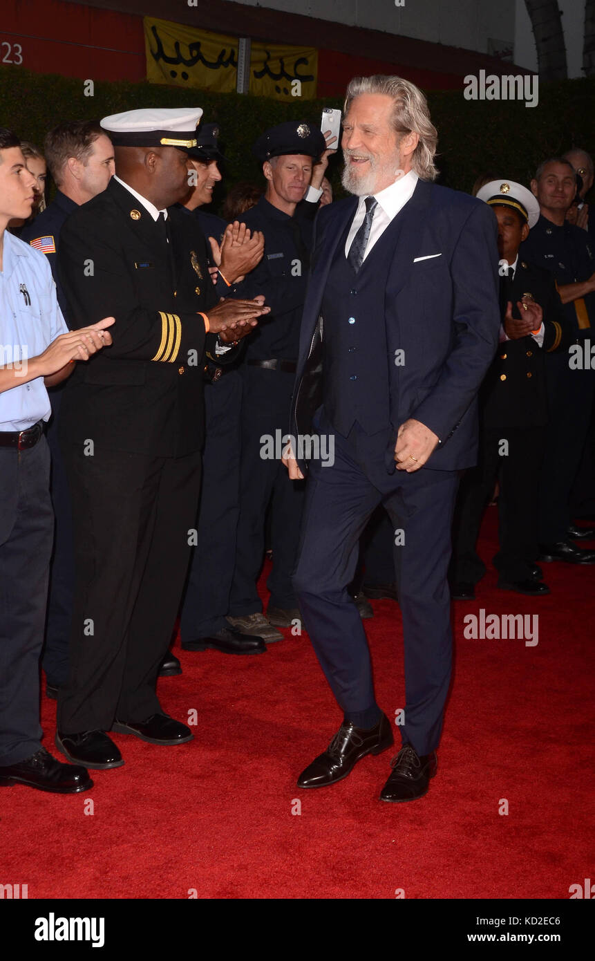 Westward, USA.  8th Oct, 2017. Jeff Bridges at the Only The Brave World Premiere at the Village Theater in Westwood, California on October 8, 2017. Credit: David Edwards/Media Punch/Alamy Live News Stock Photo