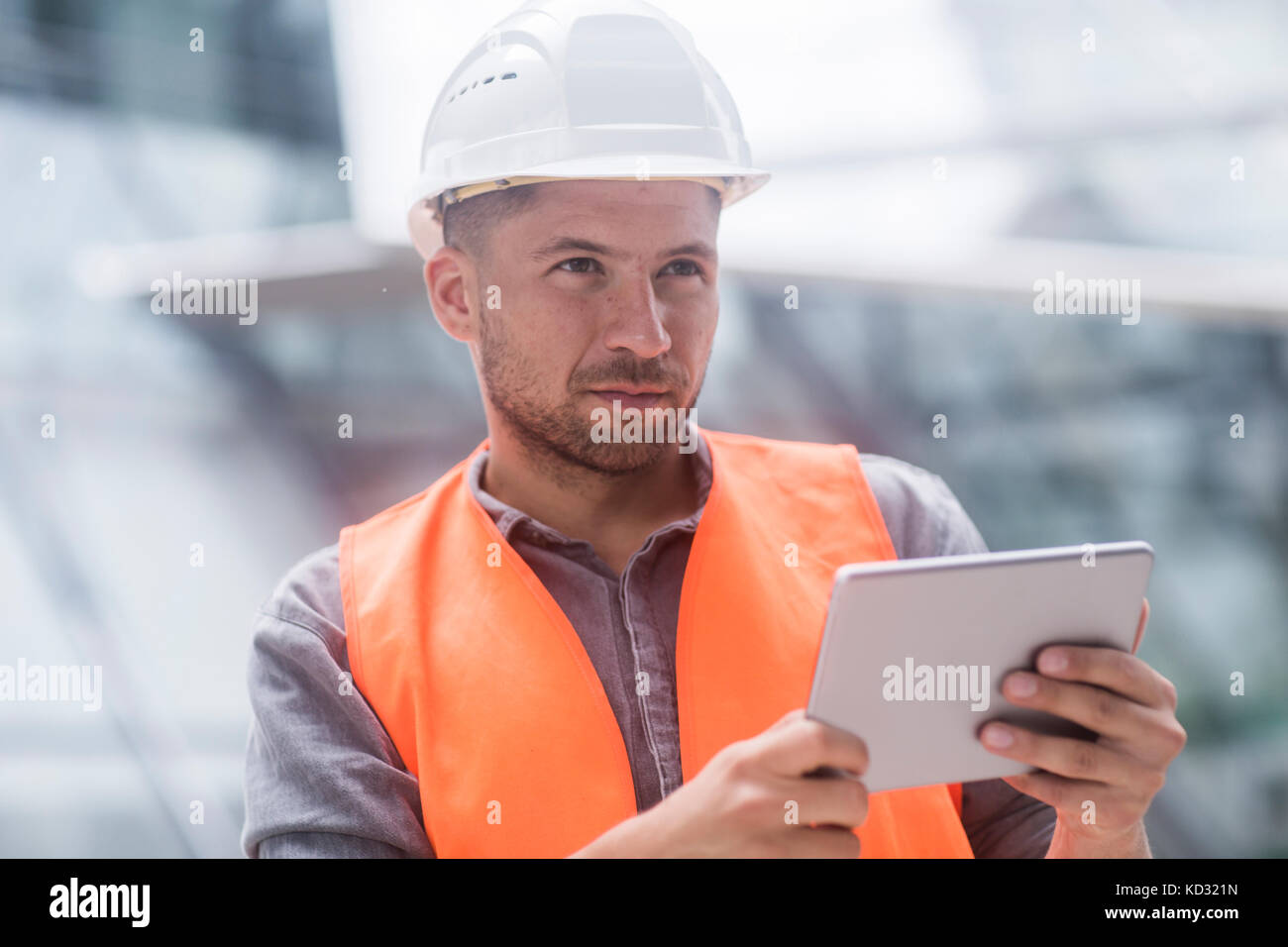 Man wearing high hat hires stock photography and images Alamy