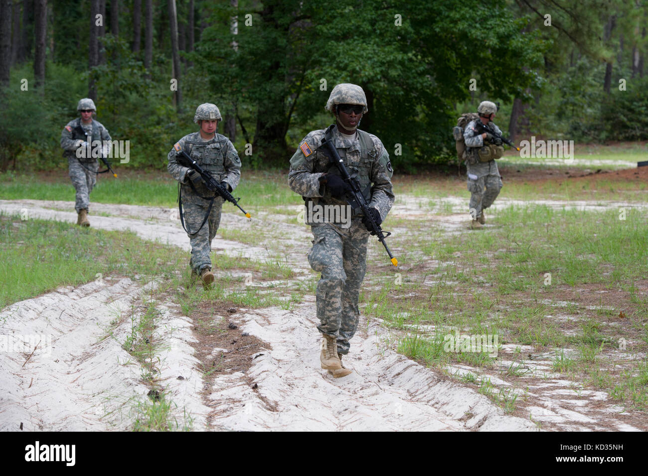 U.S. Army Combat Engineers Assigned To The 1221st Route Clearance Stock ...