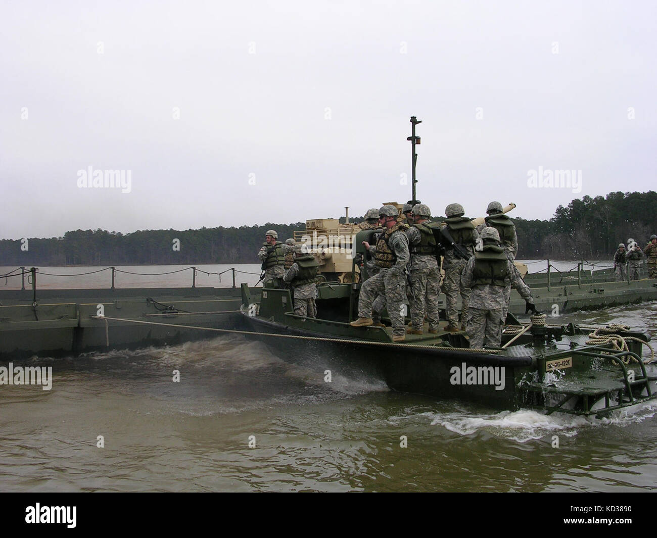 U.S. Soldiers in the 125th MultiRole Bridge Company, South Carolina