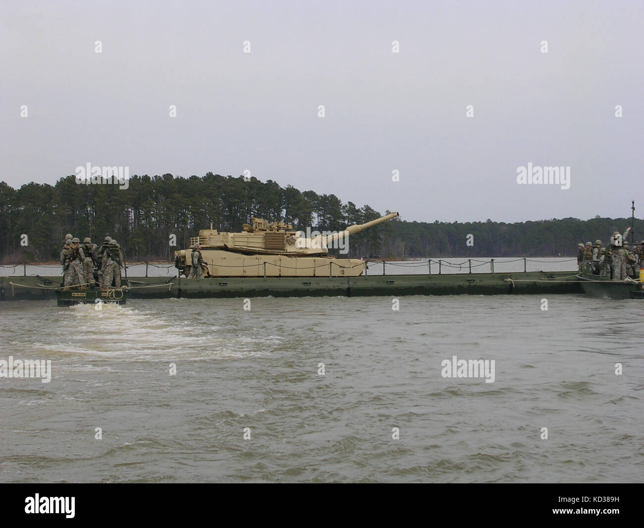 U.S. Soldiers in the 125th MultiRole Bridge Company, South Carolina