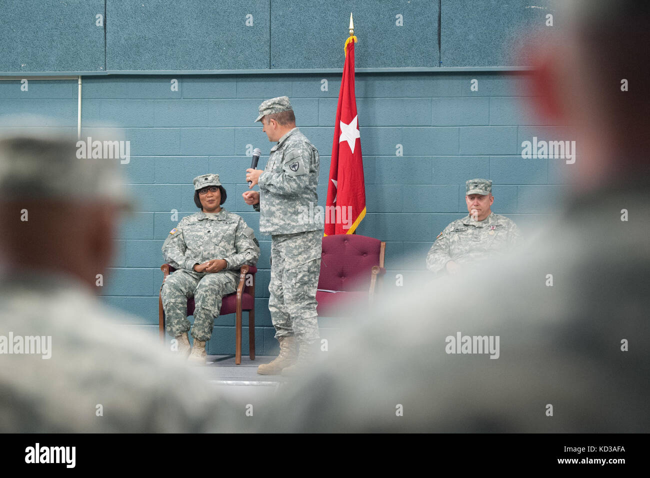 The S.C. Army National Guard’s 218th Leadership Regiment held its change of command ceremony Aug. 1, 2015, at McCrady Training Center, Eastover, S.C., to honor outgoing commander, U.S. Army Col. James R. Finley, and incoming commander, U.S. Army Lt. Col. Renita L. Berry.  Lt. Col. Berry’s distinguished 28-year military career includes deployments in support of Operation Joint Guard, Bosnia and Operation Joint Guardian, Kosovo. (U.S. Army National Guard photo by Sgt. Brian Calhoun/Released) Stock Photo