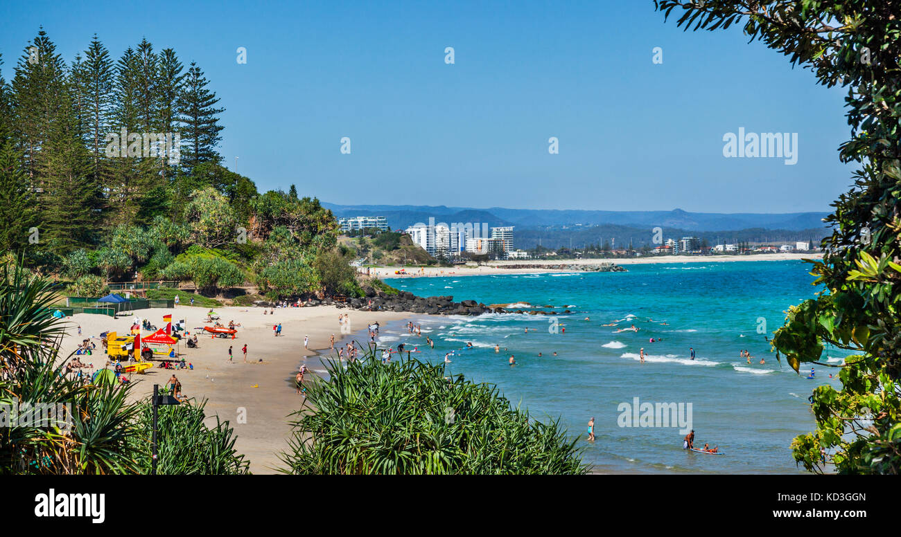 Australia, Queensland, Coolangatta, Rainbow Bay Beach with view of Greenmount Point Stock Photo