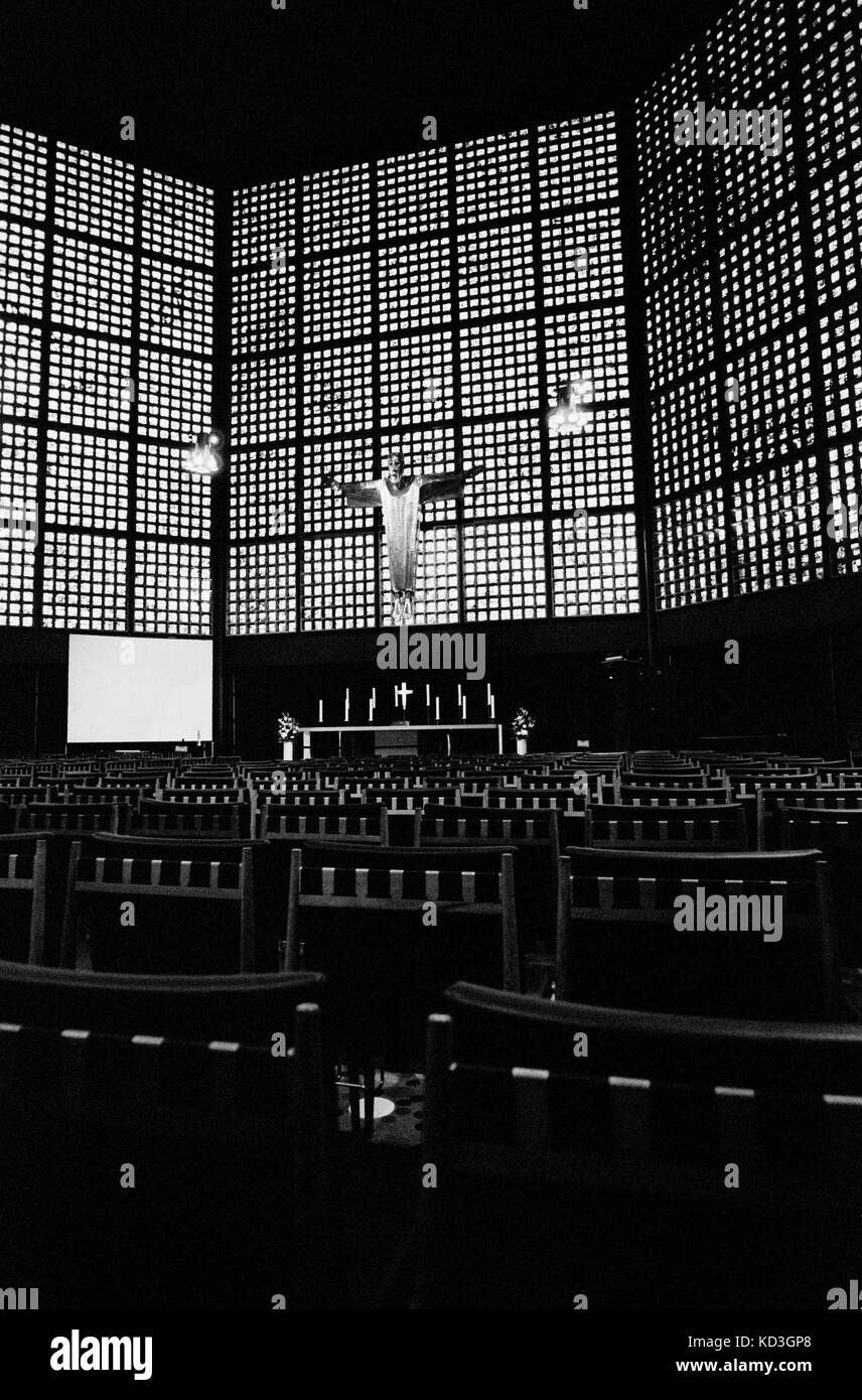 BERLIN - KAISER WIHELM GEDACHTNISKIRCHE - BRANDEBURG - EGON ELIERMANN - BERLIN CHURH - BERLIN ARCHITECTURE - GERMANY - SILVER FILM © Frédéric BEAUMONT Stock Photo