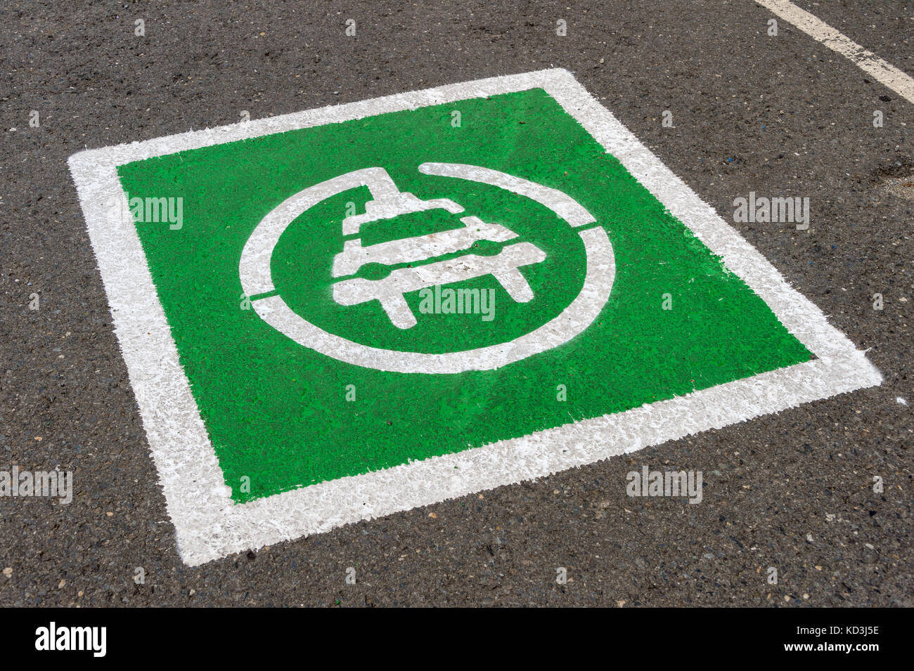 Electric Vehicle designated parking spot Stock Photo Alamy