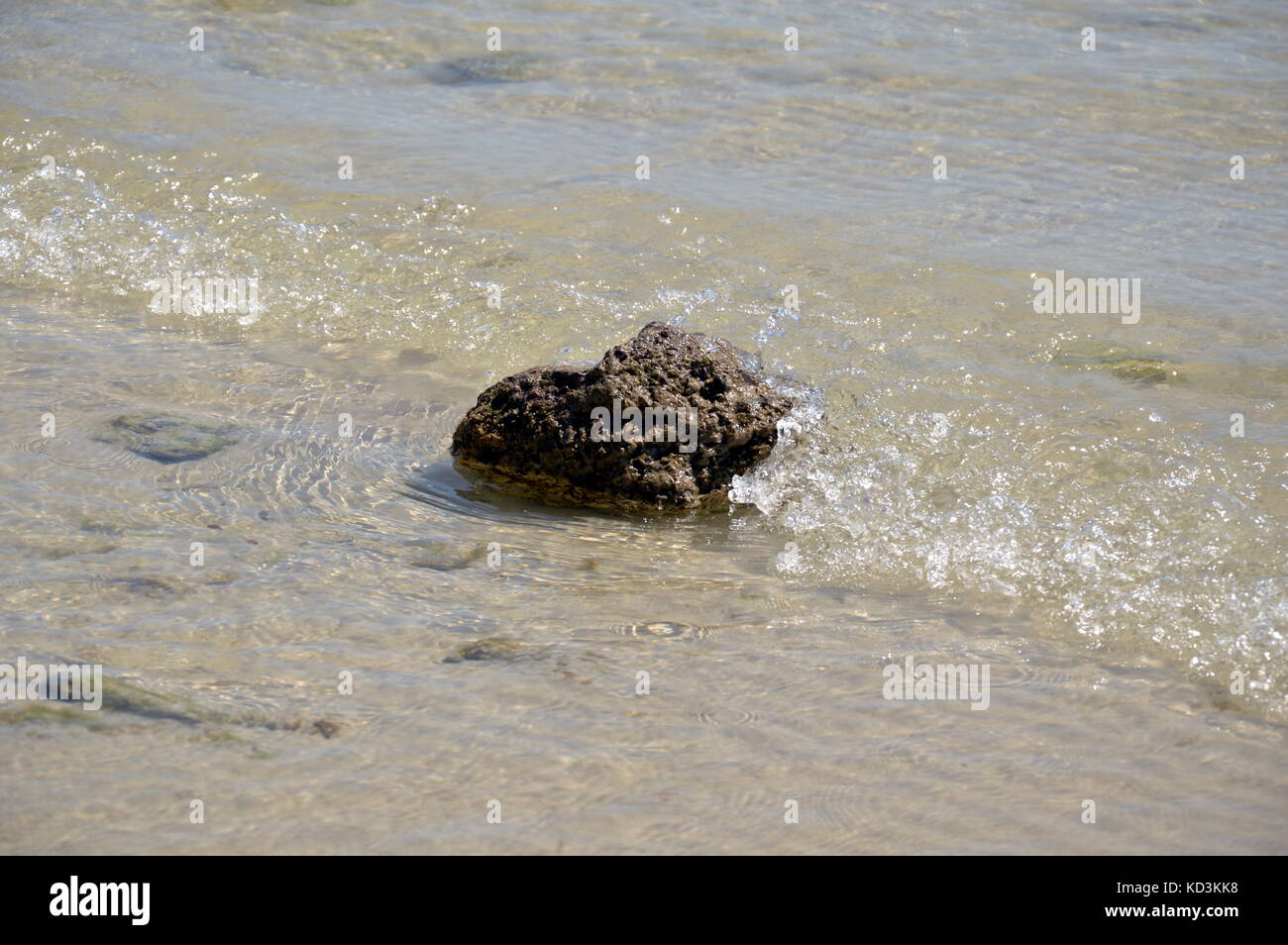 Salt Water On Rocks Water ripples stone hi-res stock photography and images - Alamy