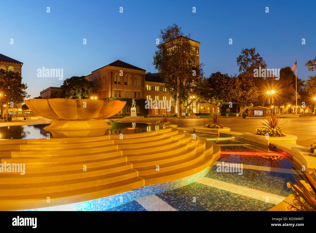 Los Angeles, OCT 8: Night view of the beautiful fountain and Bovard Auditorium on OCT 8, 2017 at University of Southern California, Los Angeles, Calif Stock Photo