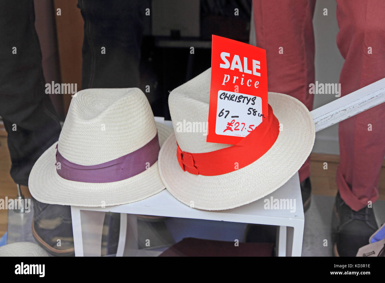 Gentlemens hats hi-res stock photography and images - Alamy