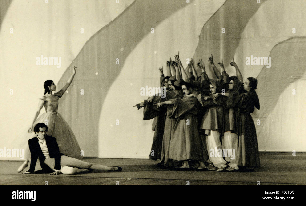 Margot Fonteyn and Robert Helpmann dancing in  'Apparitions' 1936 production. British dancer, b.1919-1991. Choreography by Ashton, music by Liszt/Jacob. Stock Photo