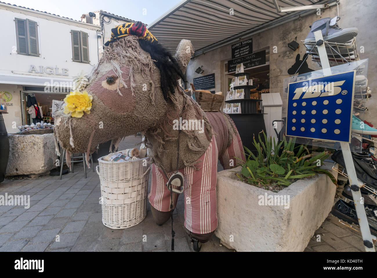 Saint Martin en Re, huge donkey, souvenir shop, Ile de Re, Nouvelle-Aquitaine, french westcoast, france, Stock Photo