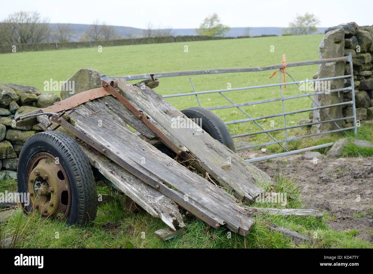 Broken Farm Equipment Stock Photos & Broken Farm Equipment Stock Images