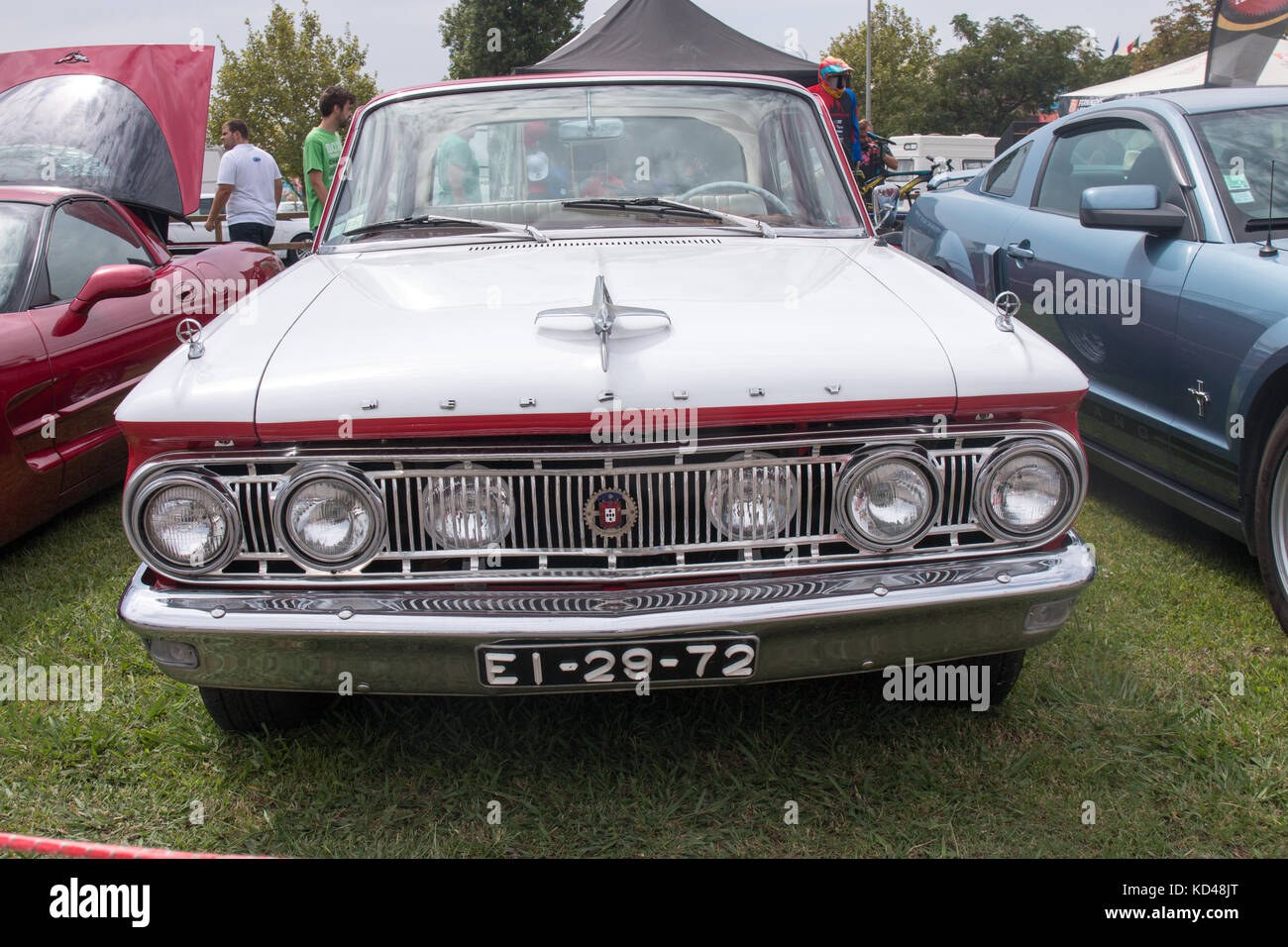 FARO, PORTUGAL, 26th August 2017: 6º American Cars Show Algarve Event where several vintage cars are in display and a mix of Americana related activit Stock Photo