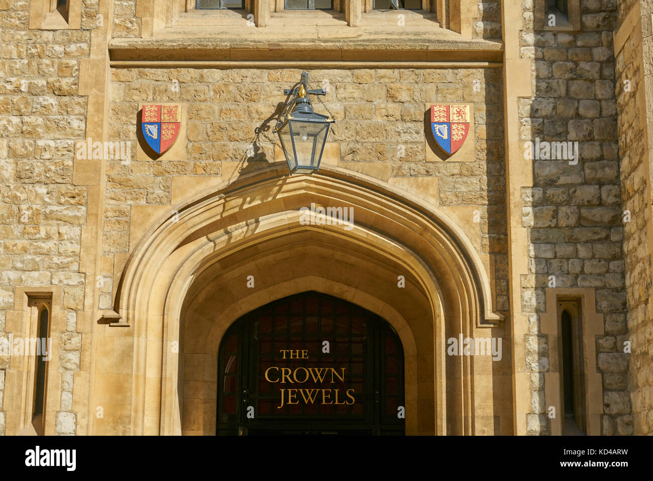 Crown jewel house hires stock photography and images Alamy