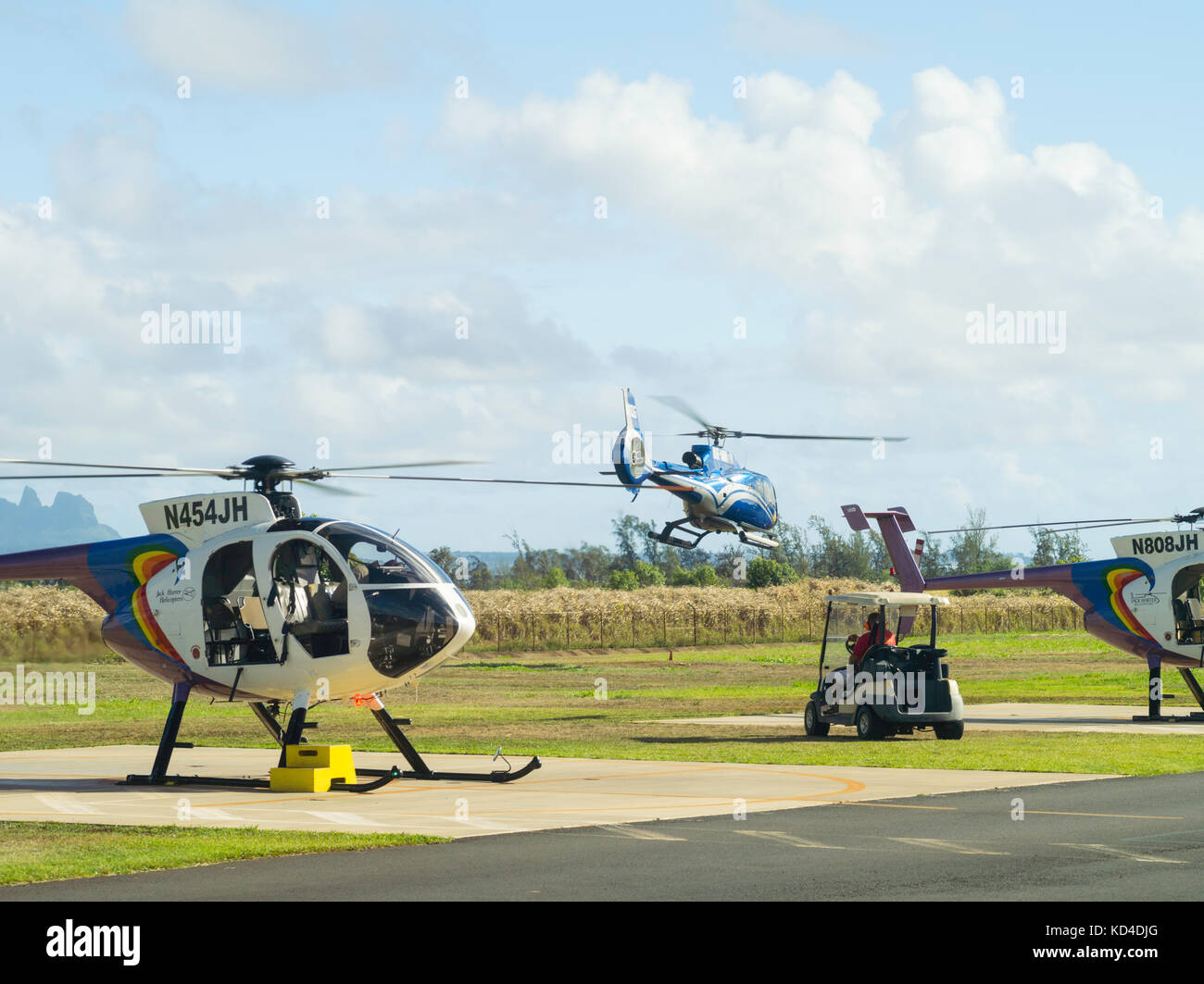 Jack Hareter Helicopters prepare for a sightseeing tour flight out of Lihue (LIH) airport, Lihue, Kauai, Hawaii. Stock Photo