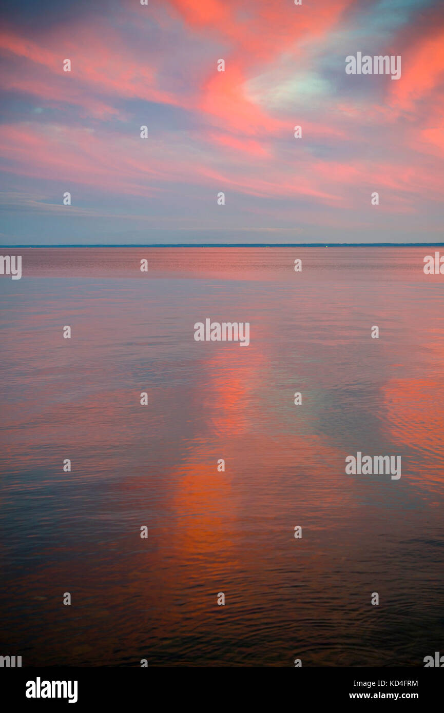 sunset on lake Ontario Stock Photo Alamy