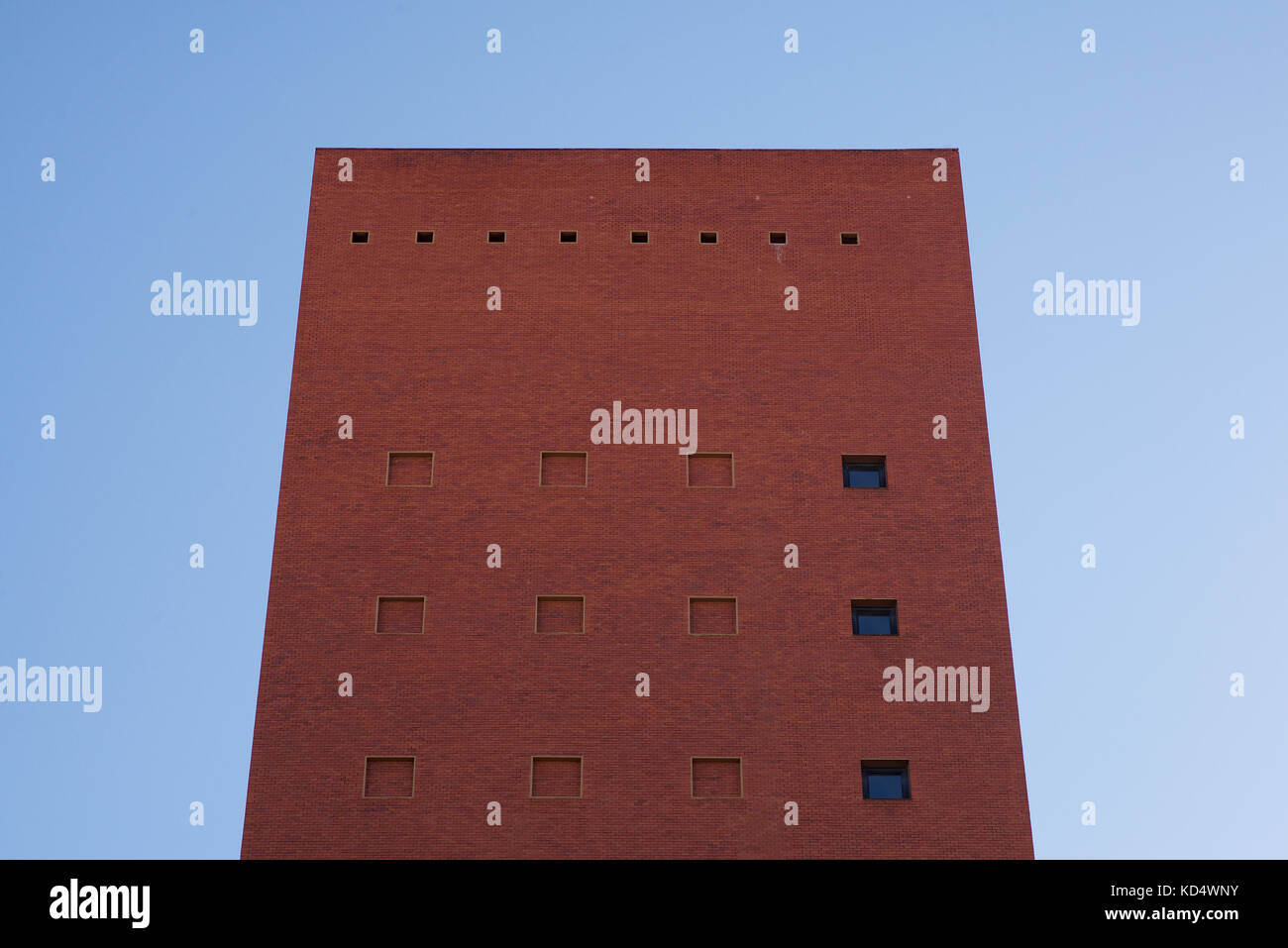 Abstract brick built building hi-res stock photography and images - Alamy