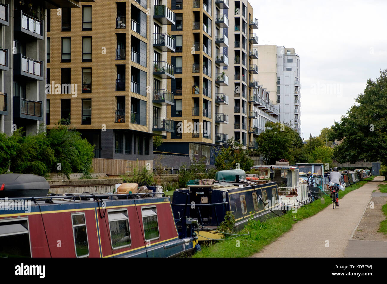 Flats and apartment buildings of Globe Town, Tower Hamlets overlooking