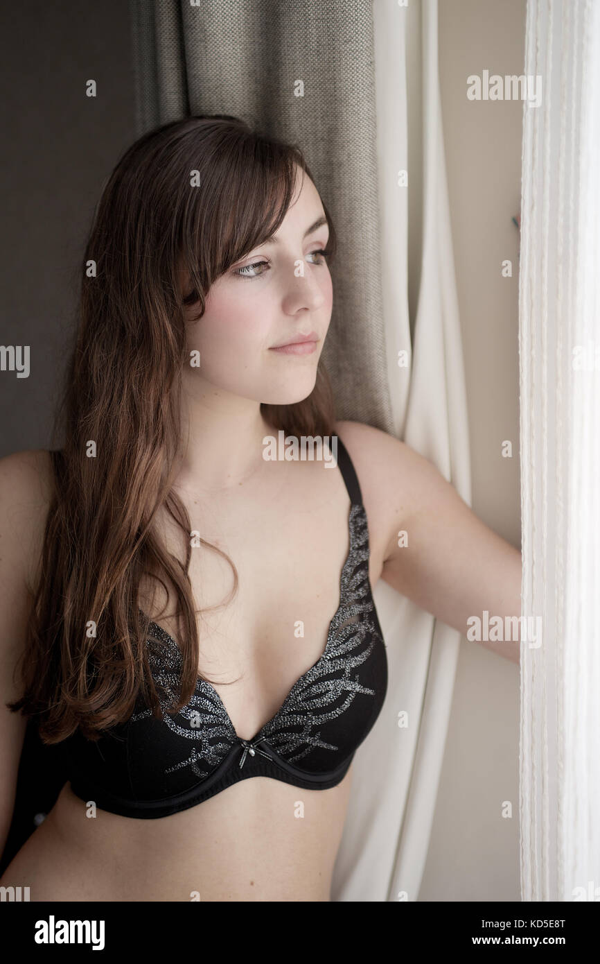 Girl bra hi-res stock photography and images - Alamy