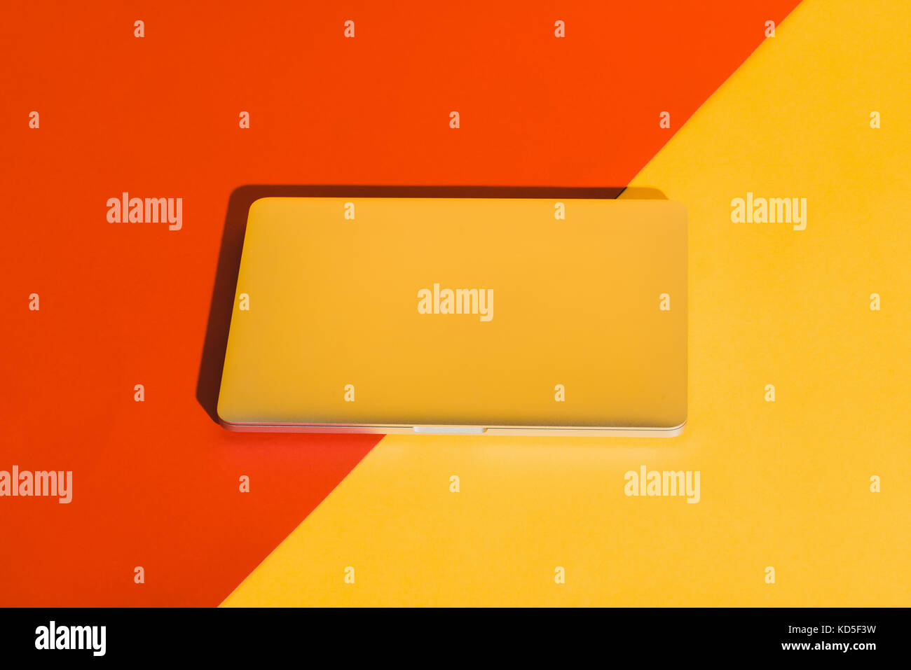 Connection tech hi-res stock photography and images - Alamy