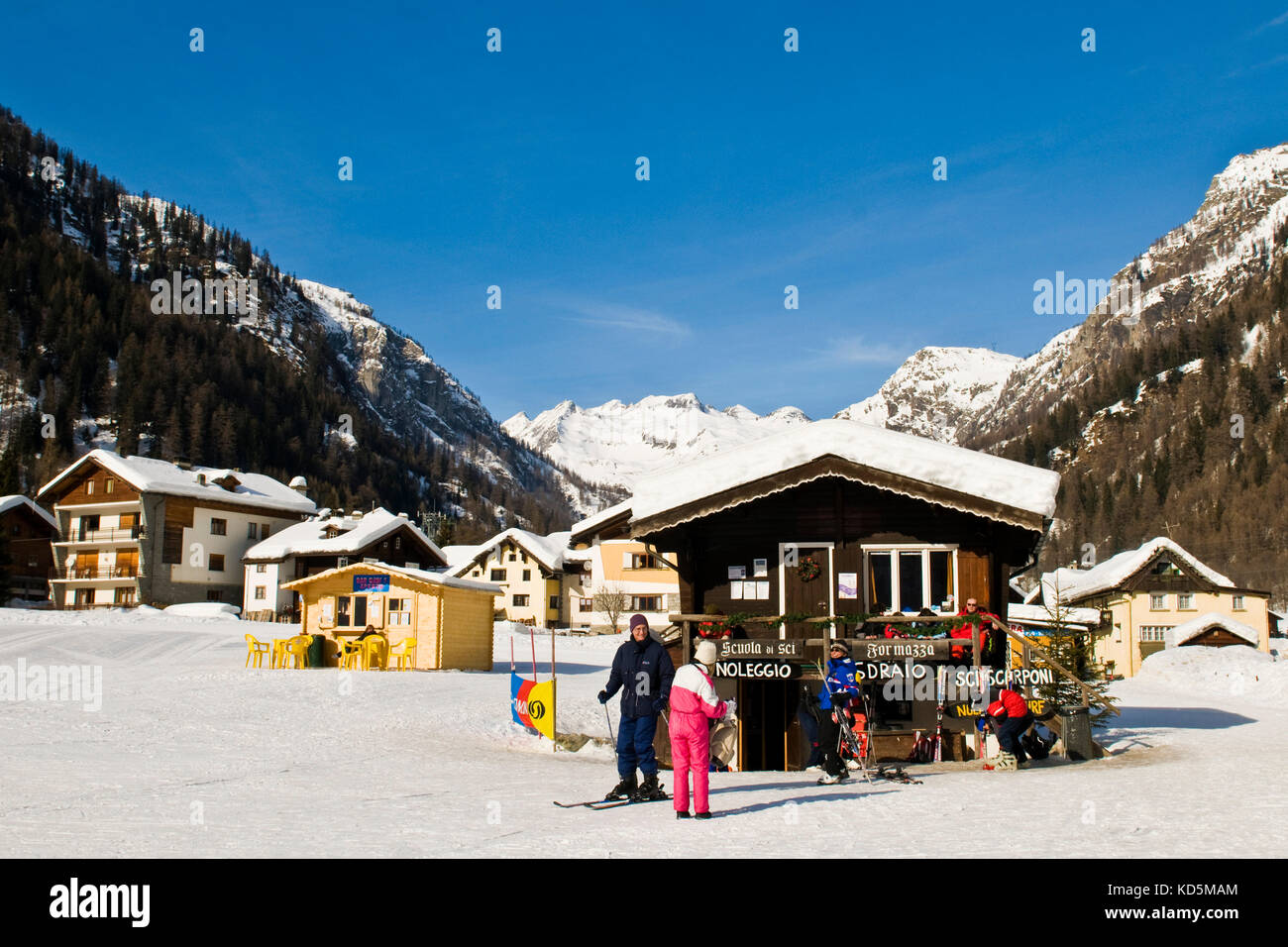 Italy piedmont val formazza ski hi-res stock photography and images - Alamy