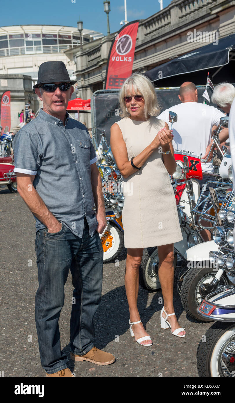 Mods outside Volks Club on Madeira Drive Brighton at the August Bank Holiday Mod Rally Stock Photo