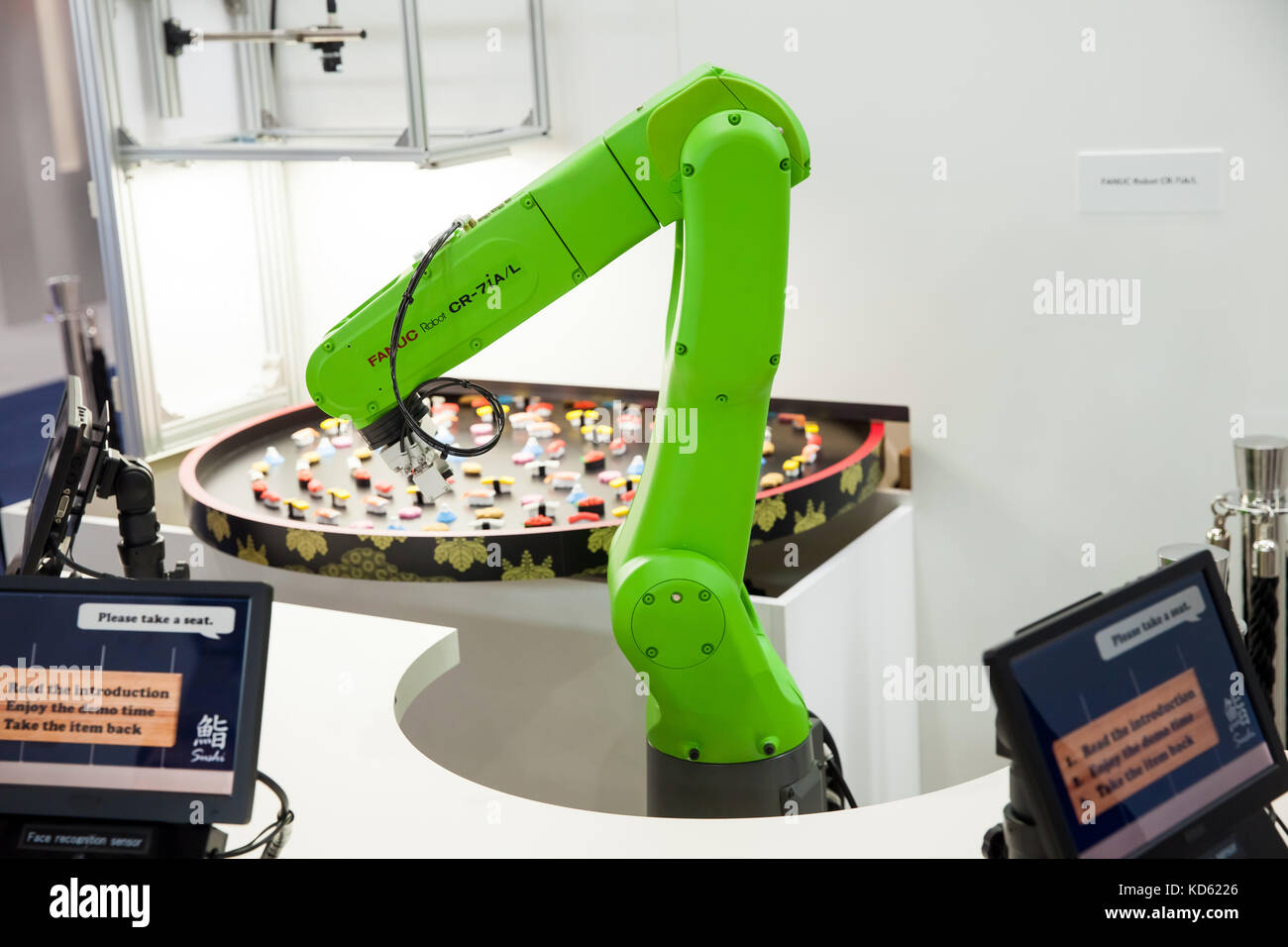Fanuc industrial robotics hi res stock photography and images Alamy