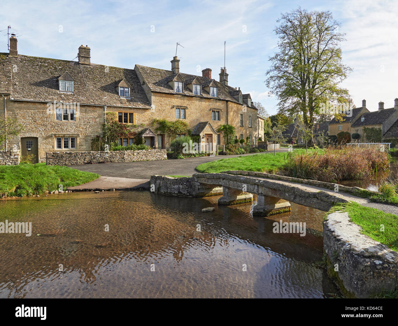 Cotswold village of Lower Slaughter and the river Eye Stock Photo Alamy