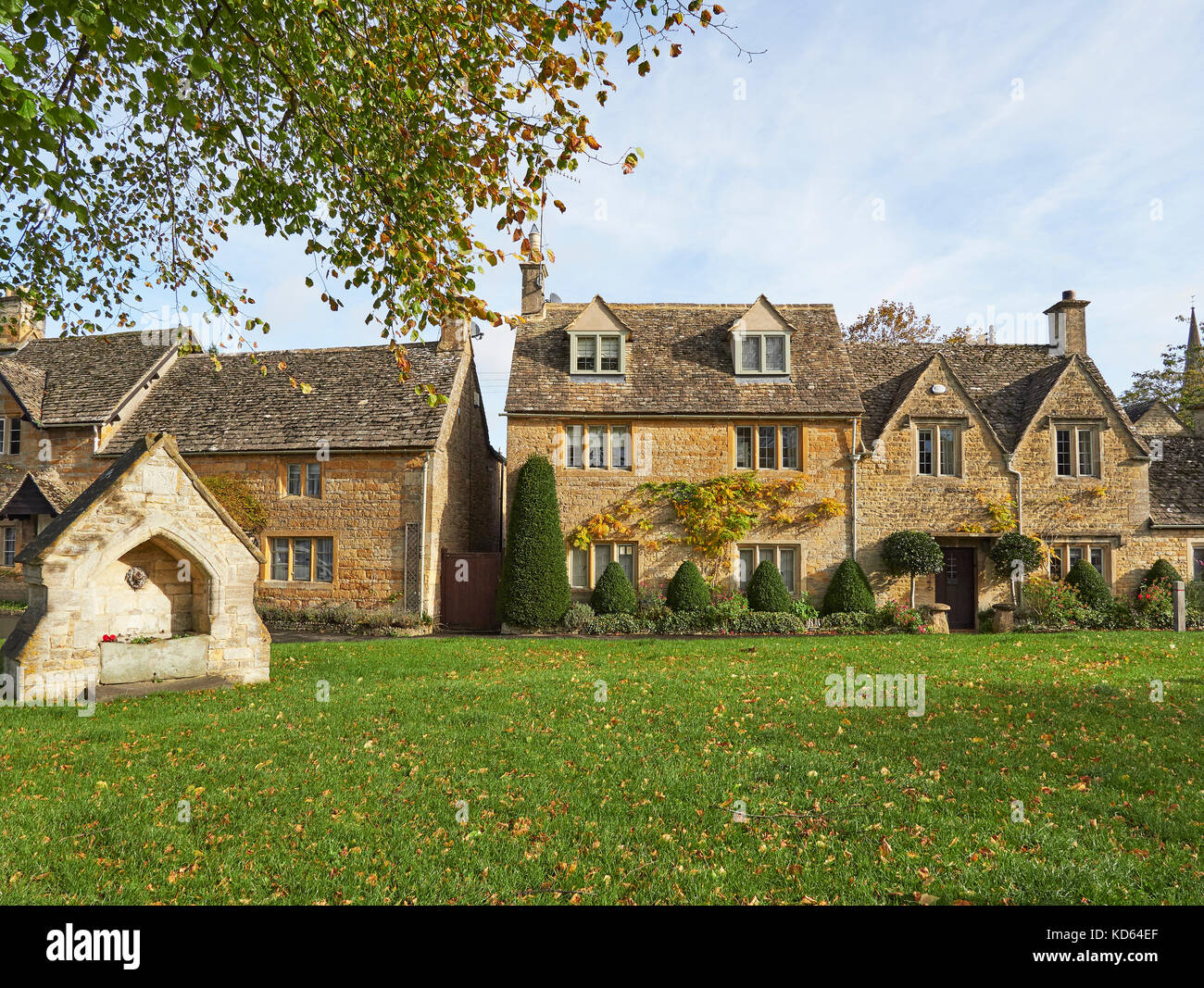 Cotswold village of Lower Slaughter Stock Photo